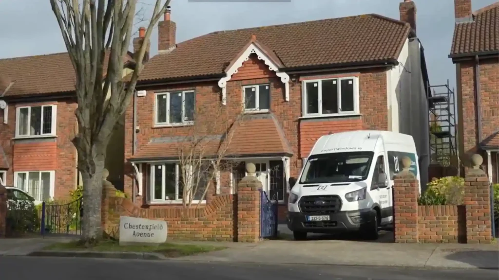 Expert Windows service vehicle